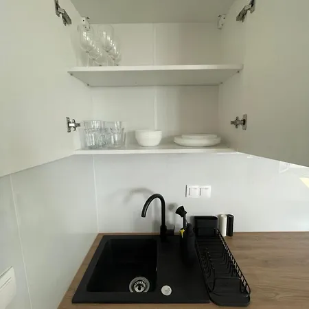 Apartment 2 Pokojowe Mieszkanie, Metro M2, Swietny Widok, Zachody