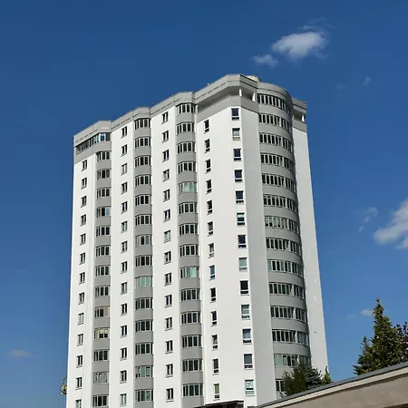 2 Pokojowe Mieszkanie, Metro M2, Swietny Widok, Zachody